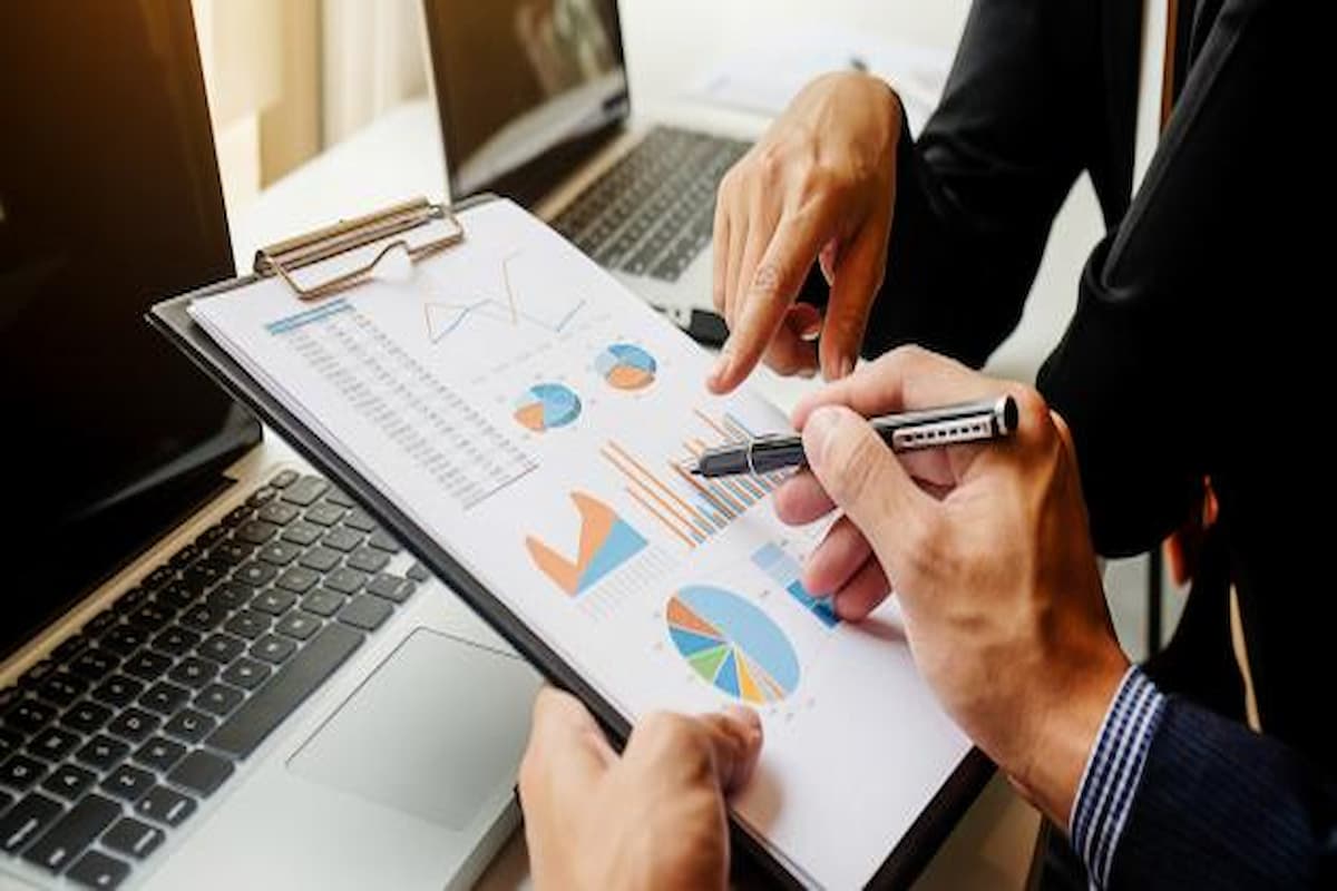 دراسة الجدوى الاقتصادية (العمالة اللازمة + التسويق + التكاليف) 1 دراسة الجدوى الاقتصادية