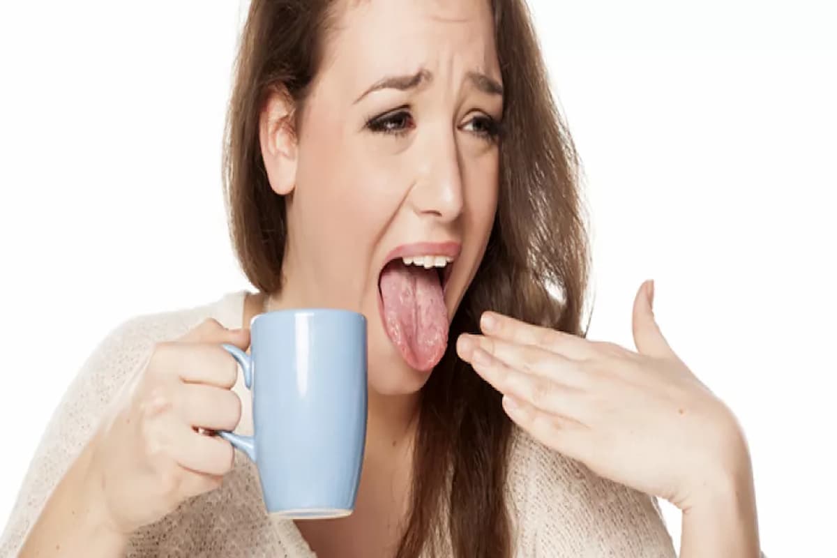 سبب مرارة الفم؟ ما هي الأعراض المصاحبة لمرارة اللسان والفم 1 سبب مرارة الفم