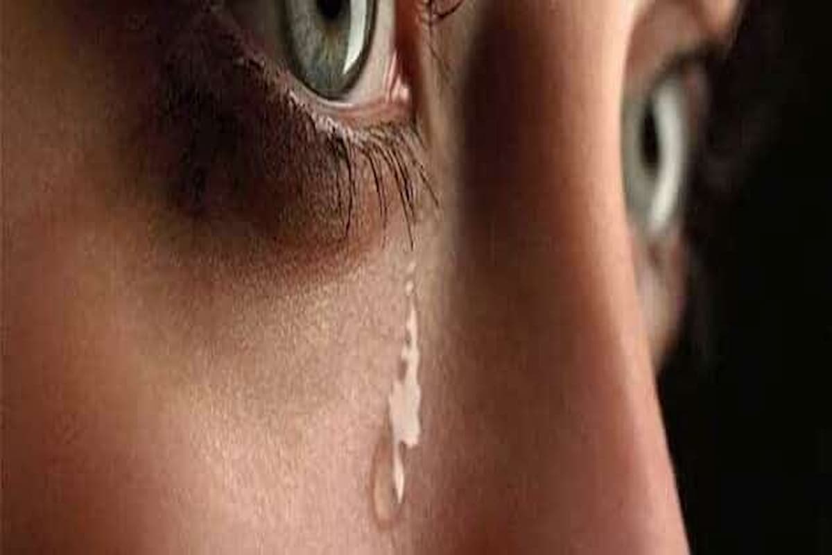 حلم رؤية الشخص الذي تحبه يبكي