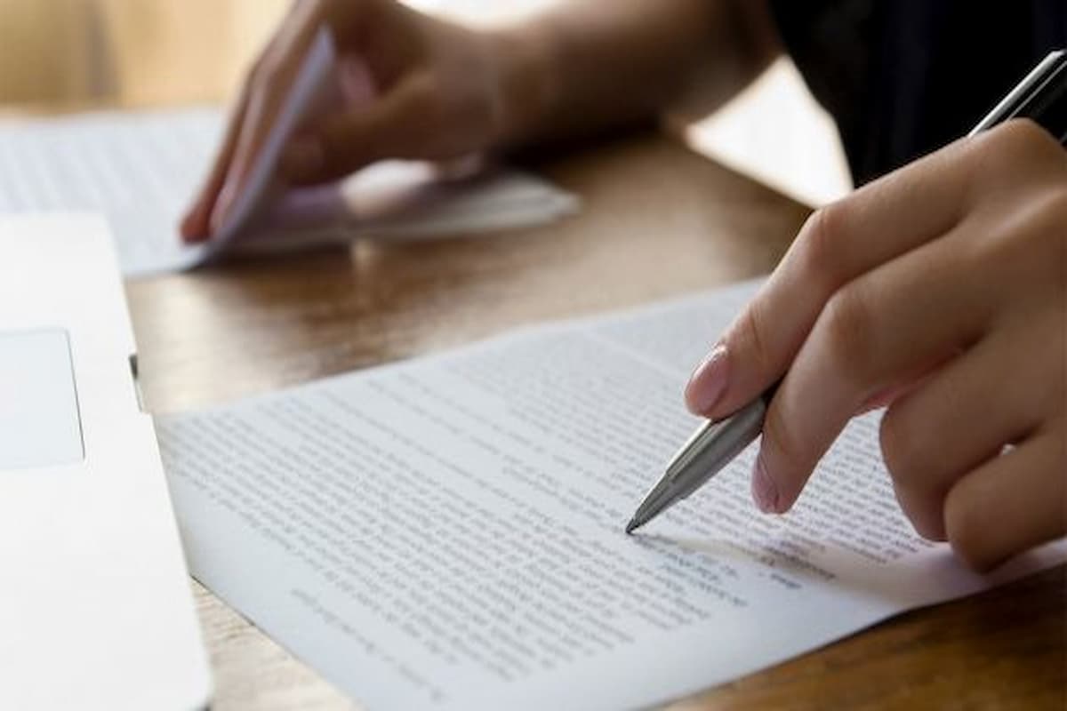 رسالة طلب وظيفة بالانجليزي مترجمة إلى العربية 1 رسالة طلب وظيفة بالانجليزي مترجمة