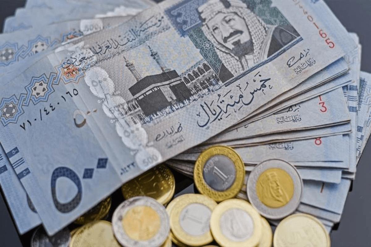 سعر الريال السعودي مقابل الجنيه المصري اليوم.