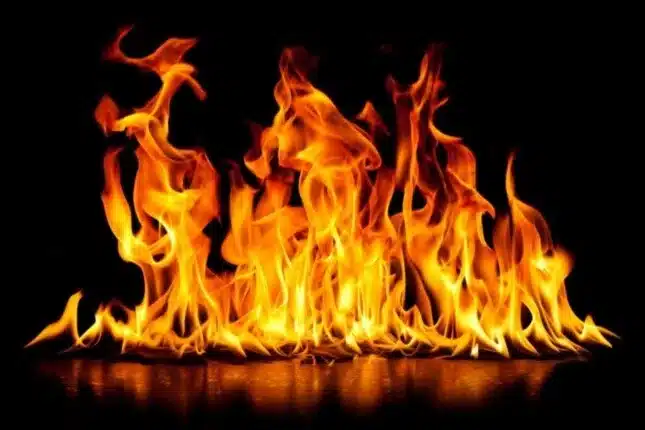 ما معنى رؤية الحريق في المنام للعزباء لابن سيرين 1 معنى رؤية الحريق في المنام للعزباء