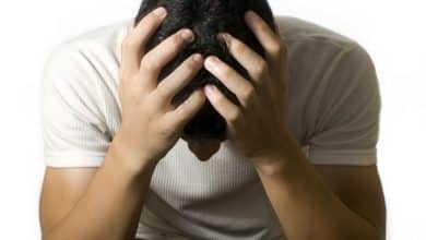 ما هو سبب الحزن المفاجئ في علم النفس