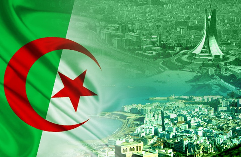 موضوع تعبير عن يوم العلم في الجزائر 1 موضوع تعبير عن يوم العلم في الجزائر