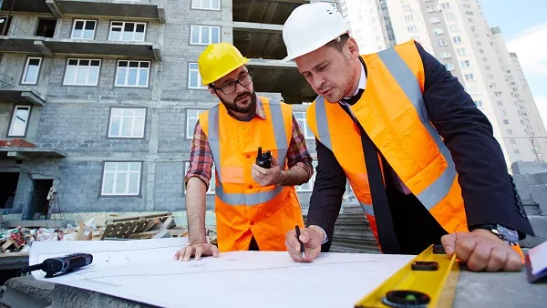 ما هي رواتب المهندسين حديثي التخرج في السعودية 2025؟ توقعات الدخل والفرص الوظيفية المتاحة 1 رواتب المهندسين حديثي التخرج في السعودية
